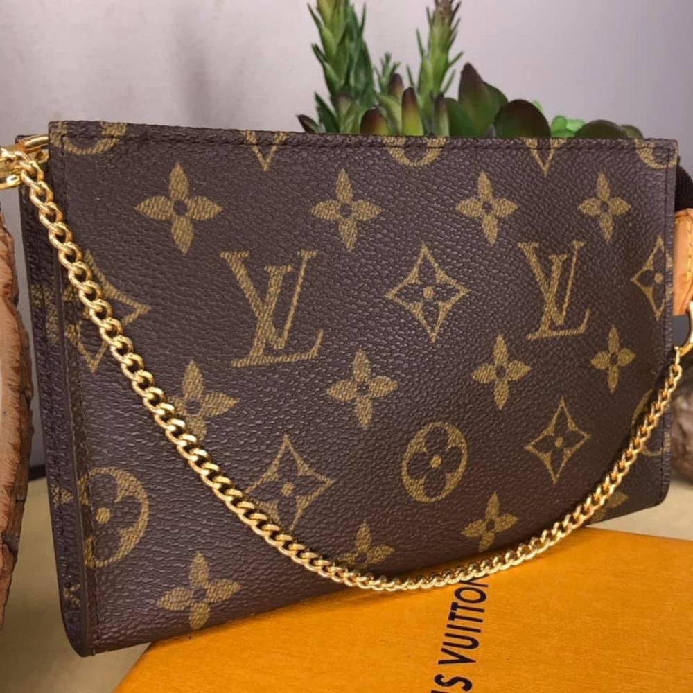 Authentic Louis Vuitton Bucket PM Pouch Monogram